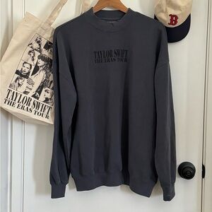 [Free Tote] Taylor Swift Eras Tour Blue Crewneck Size Small [Small Cut in front]
